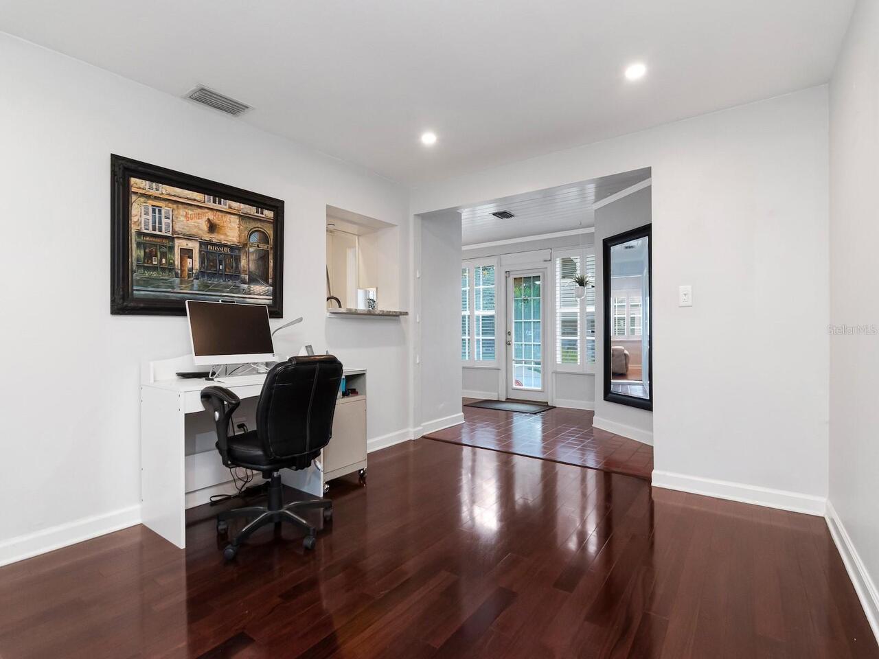 Listing Photo 15