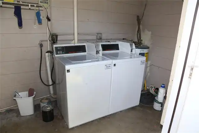 Listing Photo 11