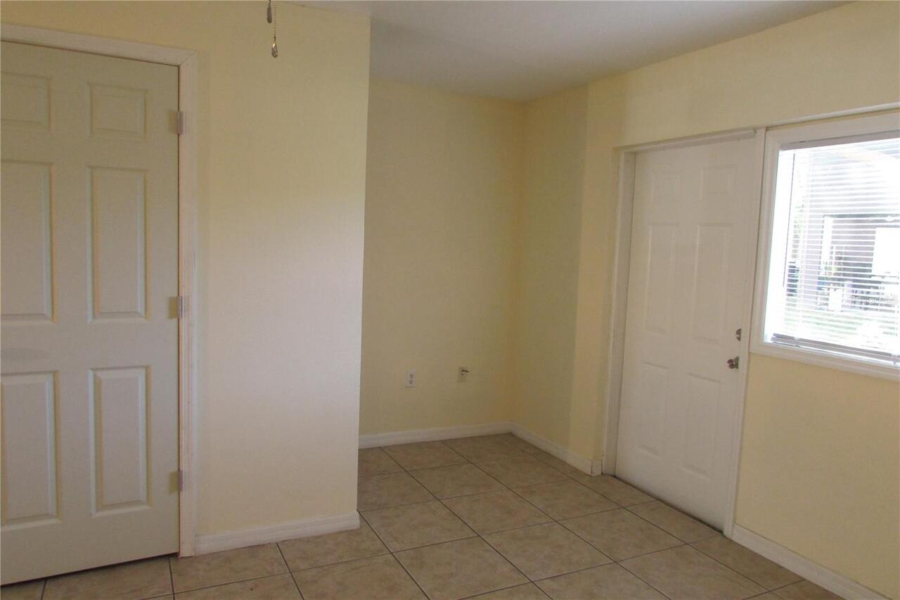 Listing Photo 8