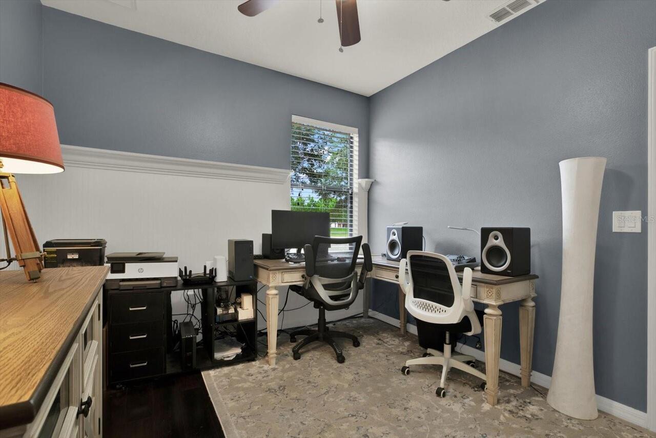 Listing Photo 18