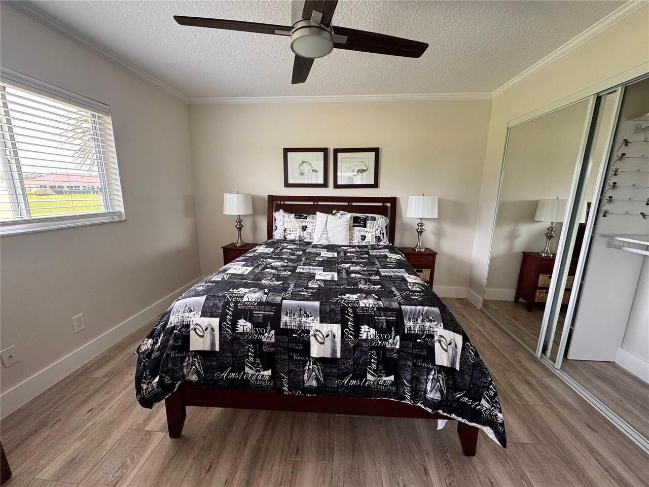Listing Photo 37