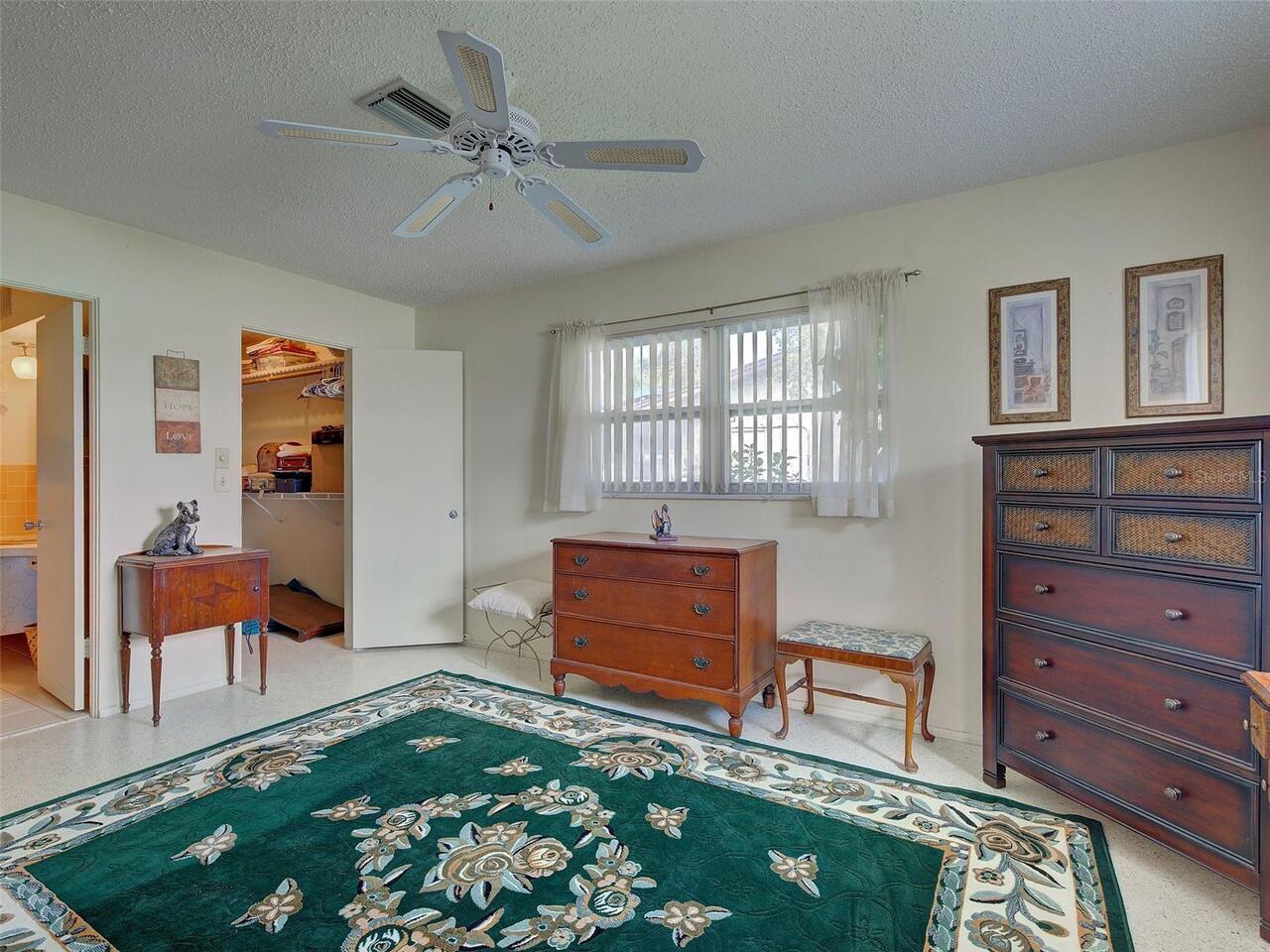 Listing Photo 35