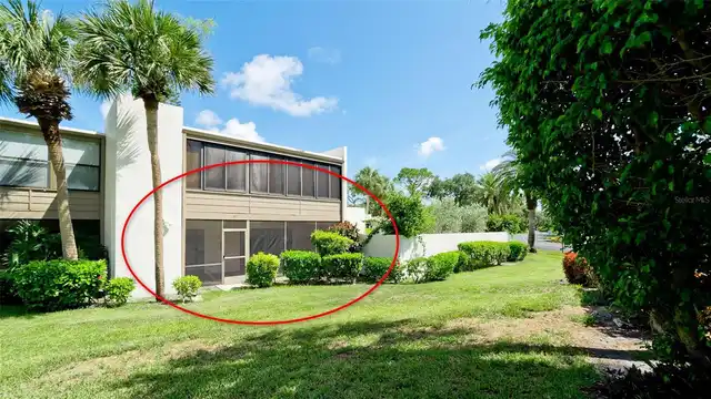 Listing Photo 14