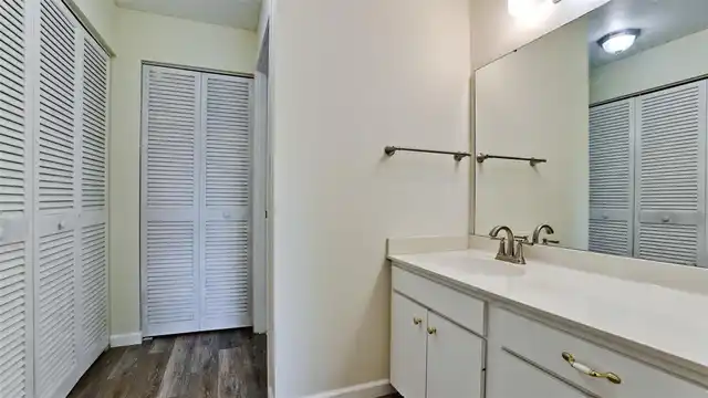 Listing Photo 32