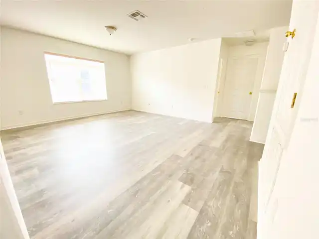 Listing Photo 26