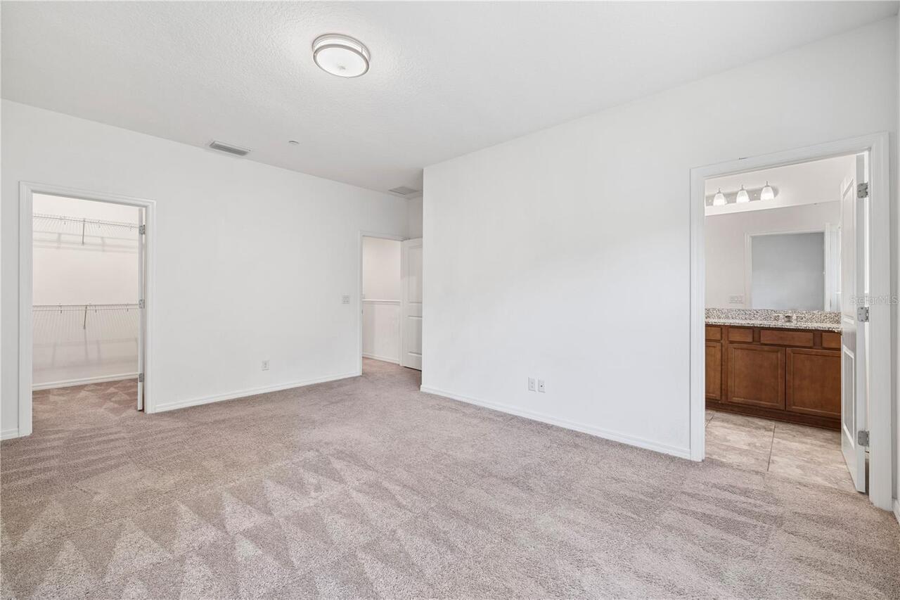 Listing Photo 43