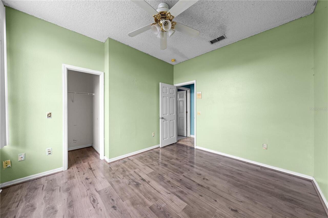 Listing Photo 33