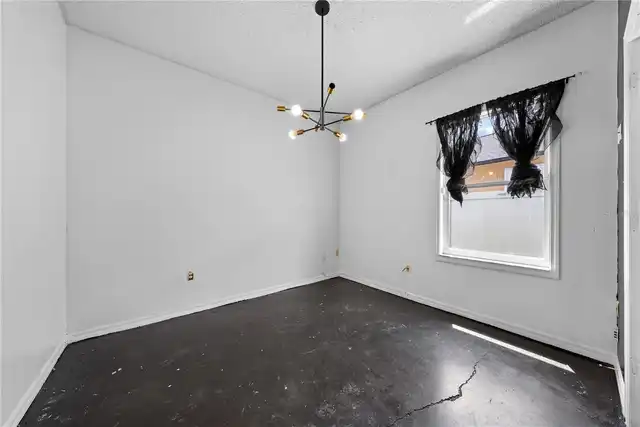Listing Photo 38