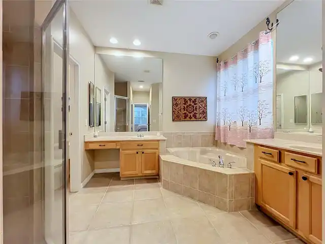 Listing Photo 42