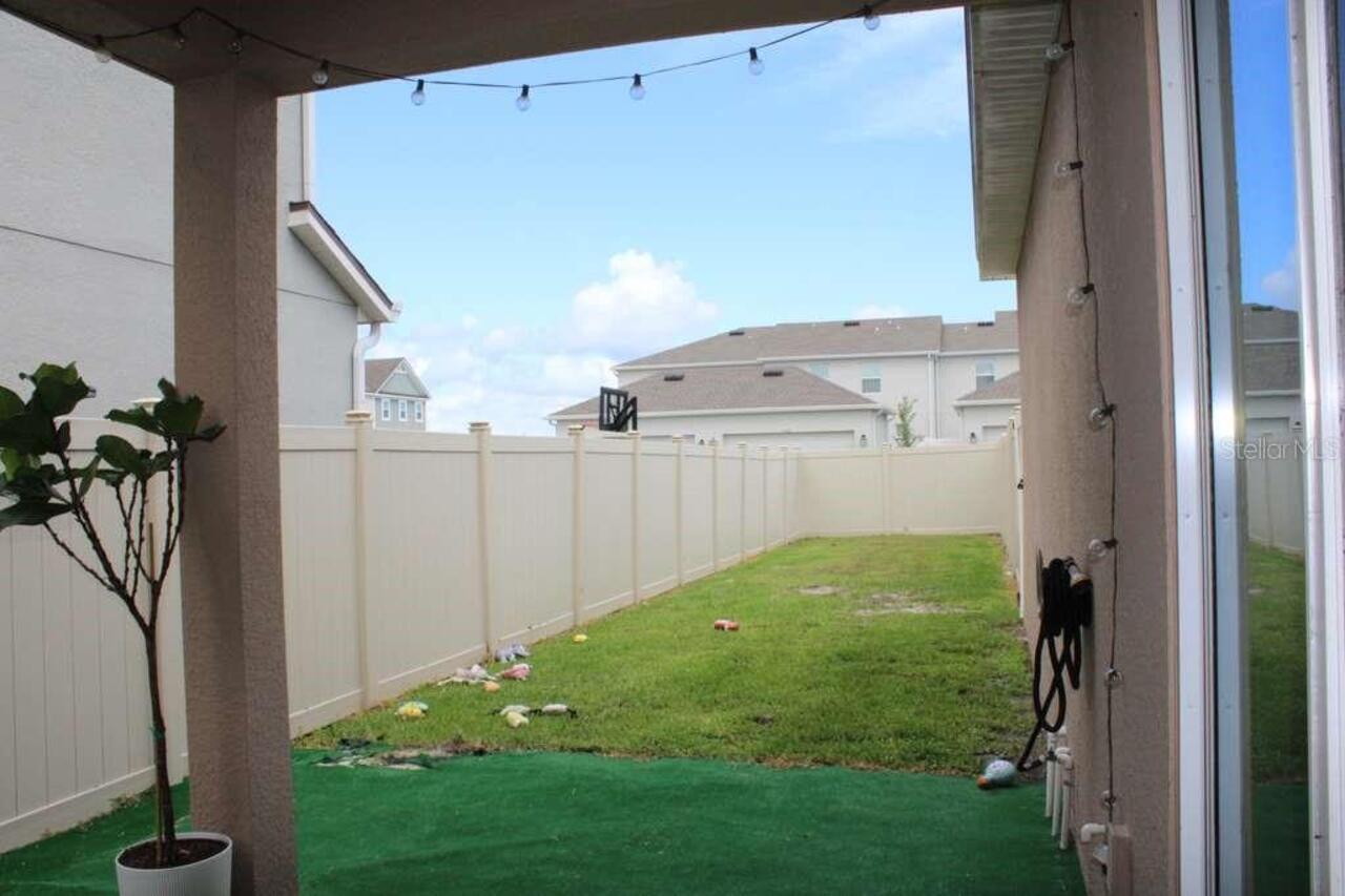 Listing Photo 17