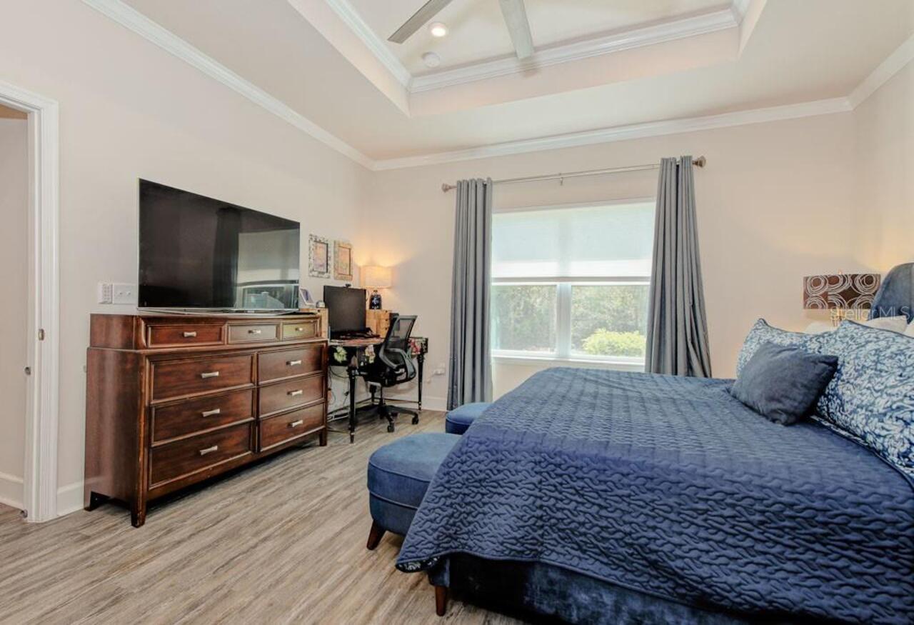 Listing Photo 42