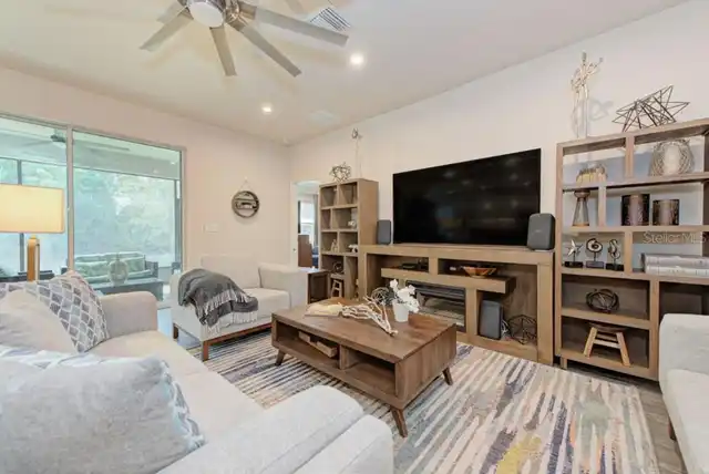 Listing Photo 21
