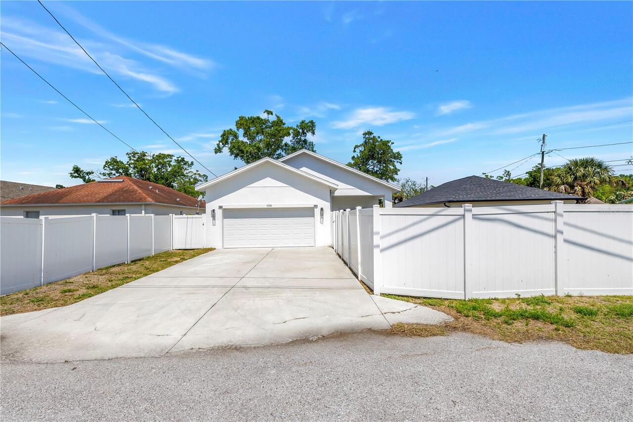 Listing Photo 42