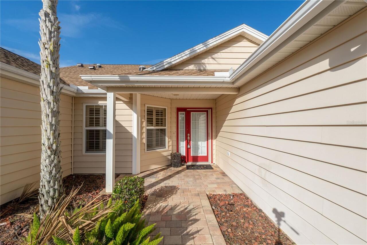 Listing Photo 8