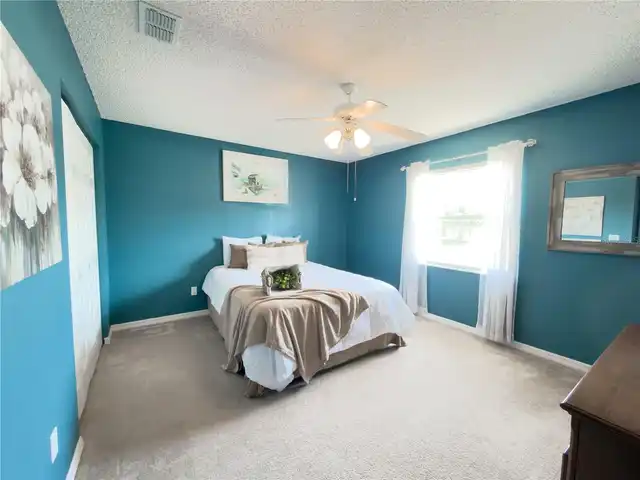 Listing Photo 17