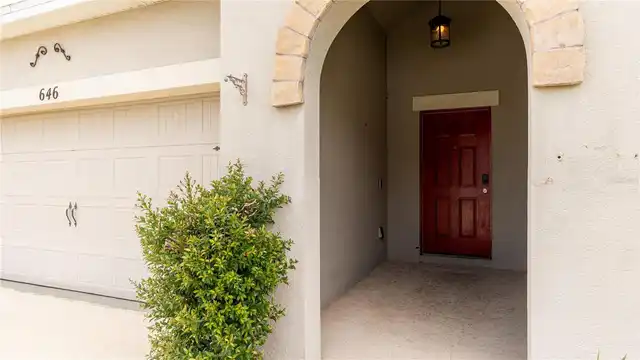 Listing Photo 9