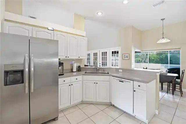 Listing Photo 15