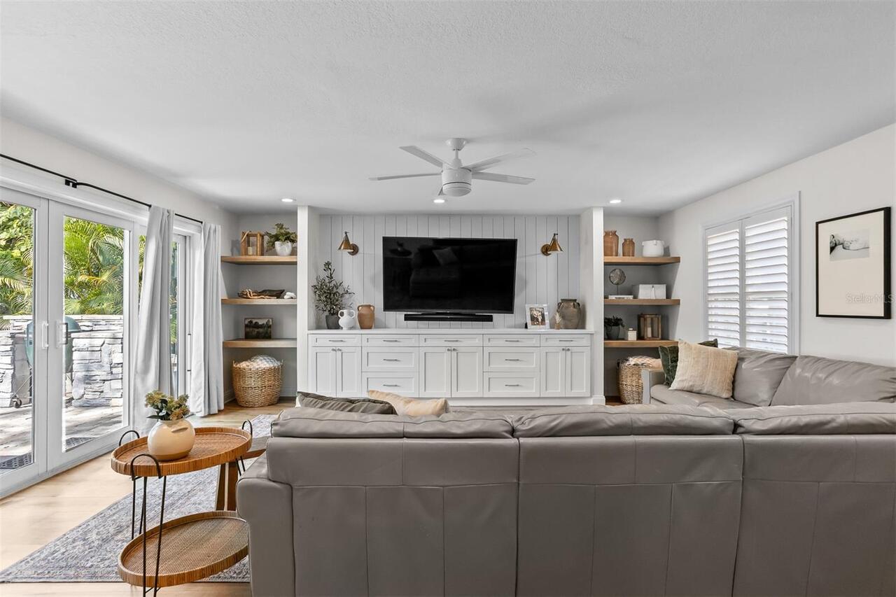 Listing Photo 15