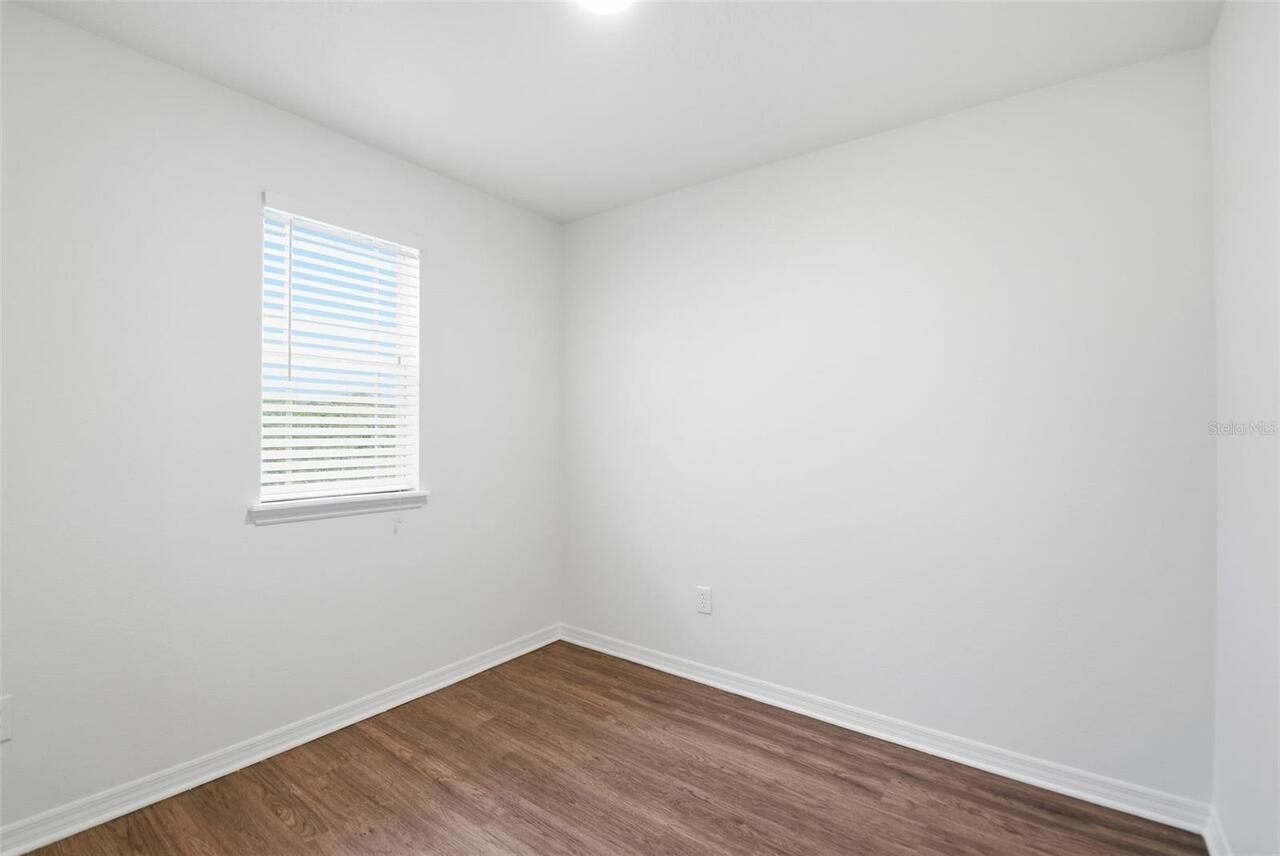 Listing Photo 33