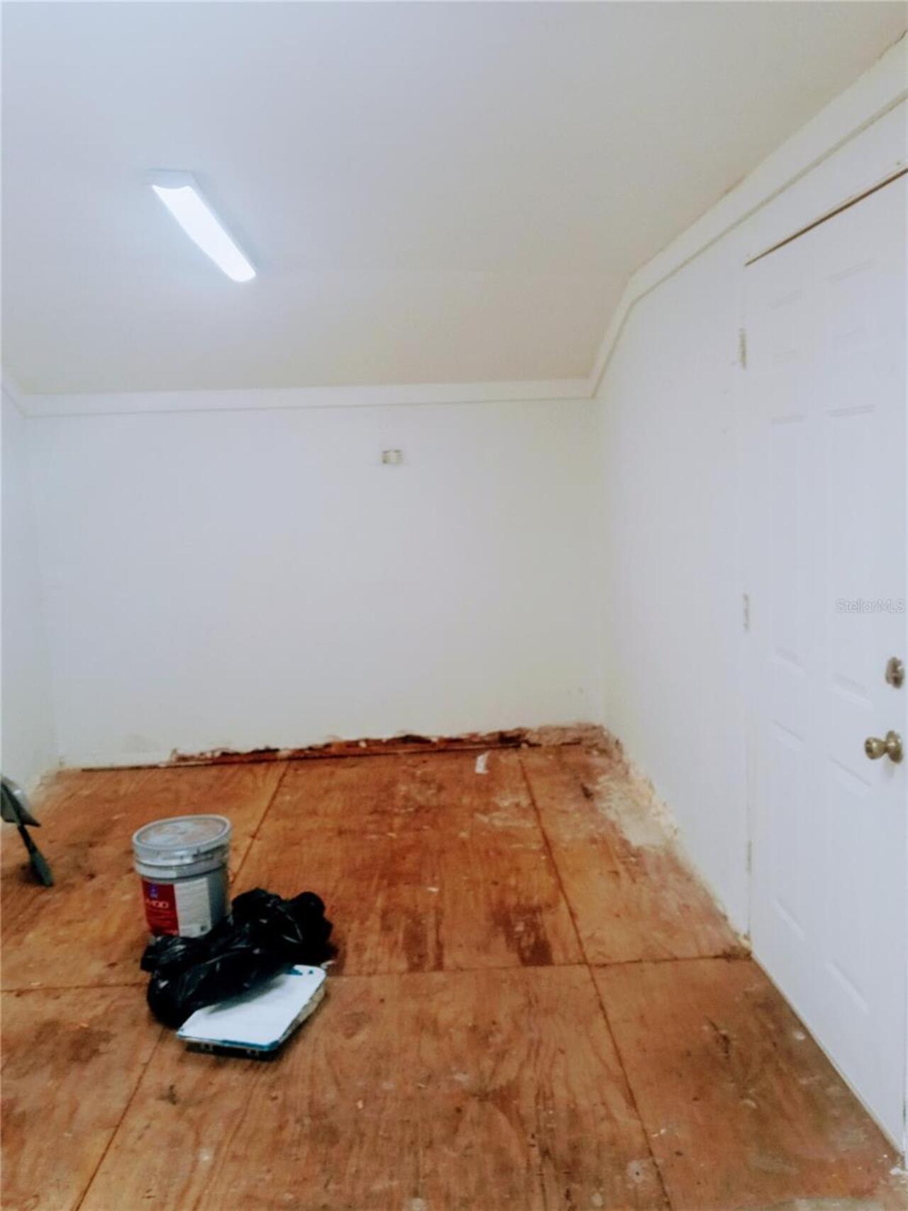 Listing Photo 20
