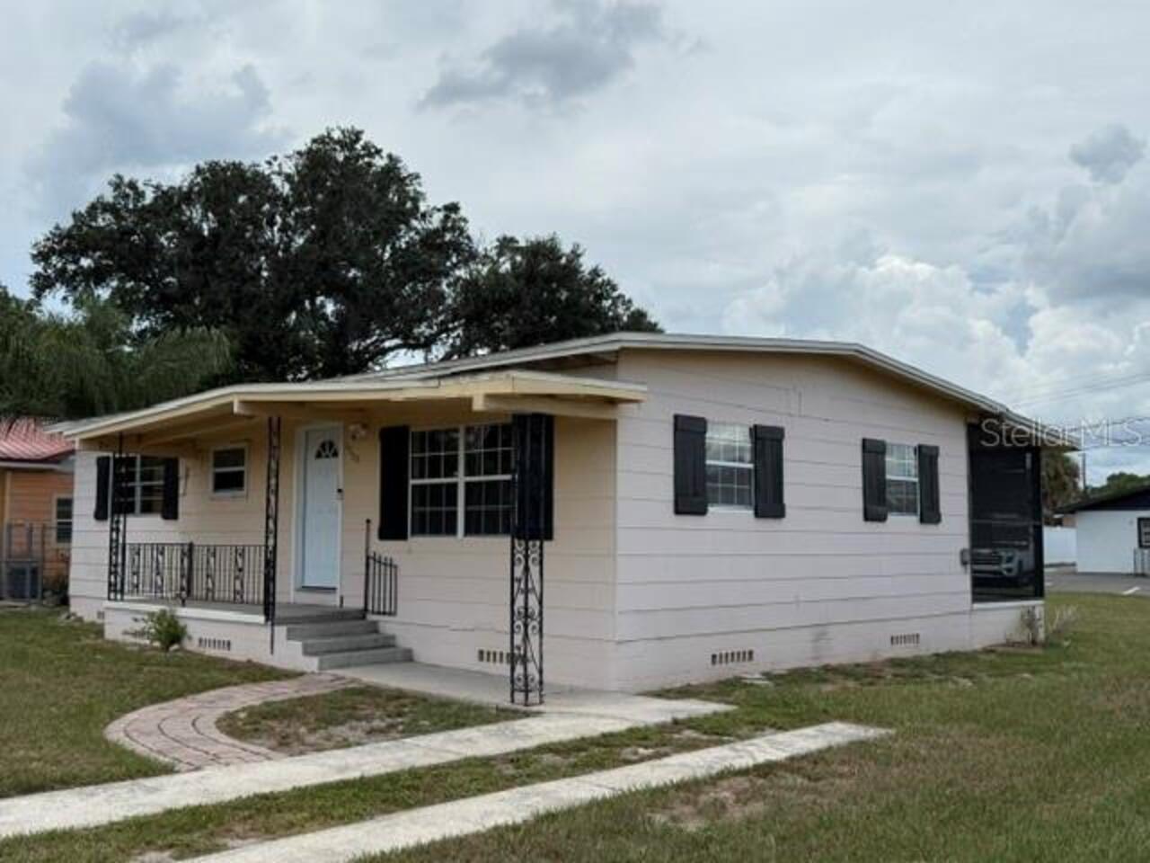 Listing Photo 3