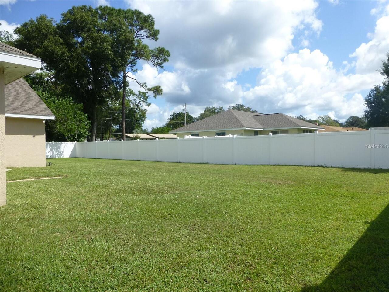 Listing Photo 23