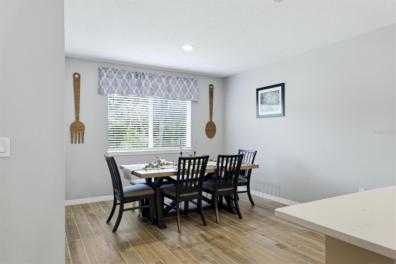 Listing Photo 12