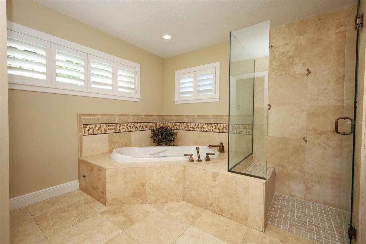 Listing Photo 35