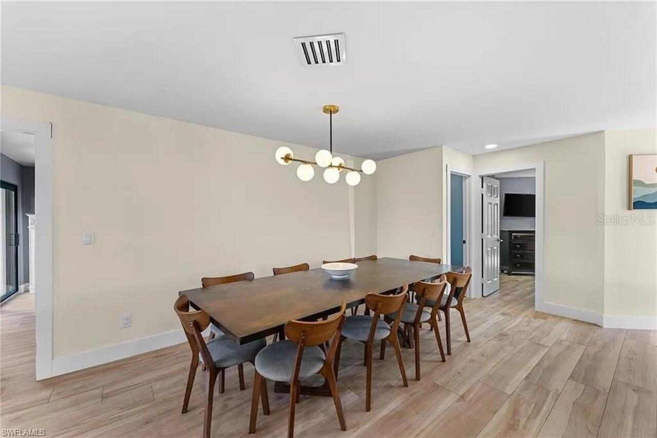 Listing Photo 10