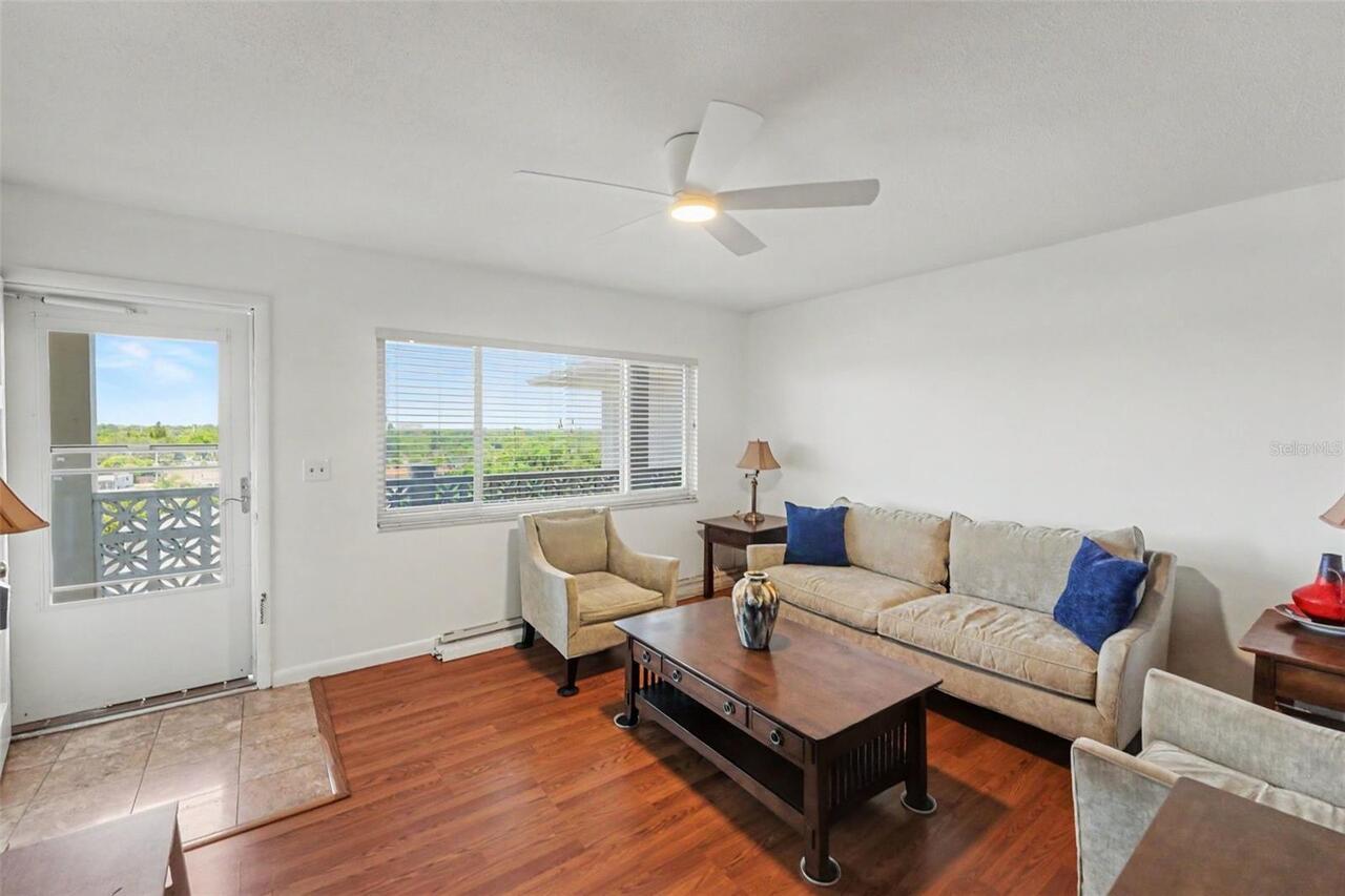 Listing Photo 7