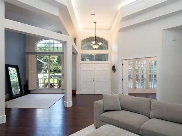 Listing Photo 7