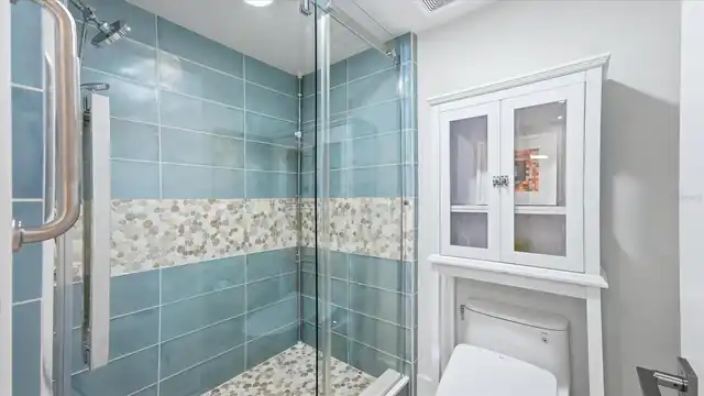 Listing Photo 20