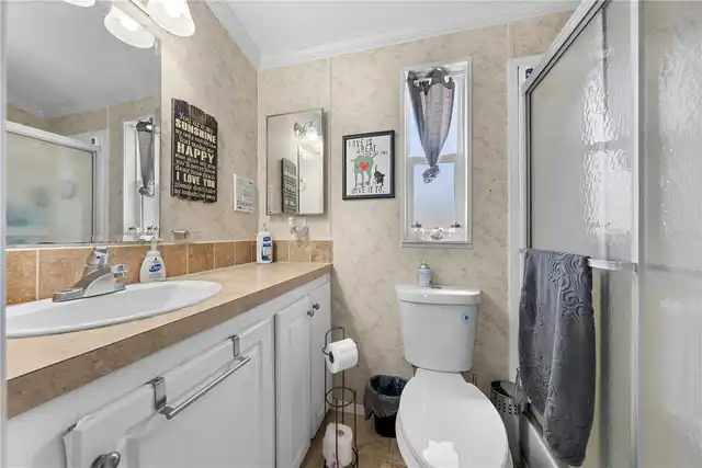 Listing Photo 15