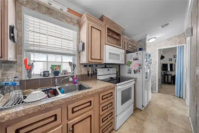 Listing Photo 21