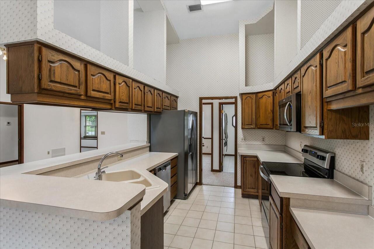 Listing Photo 15