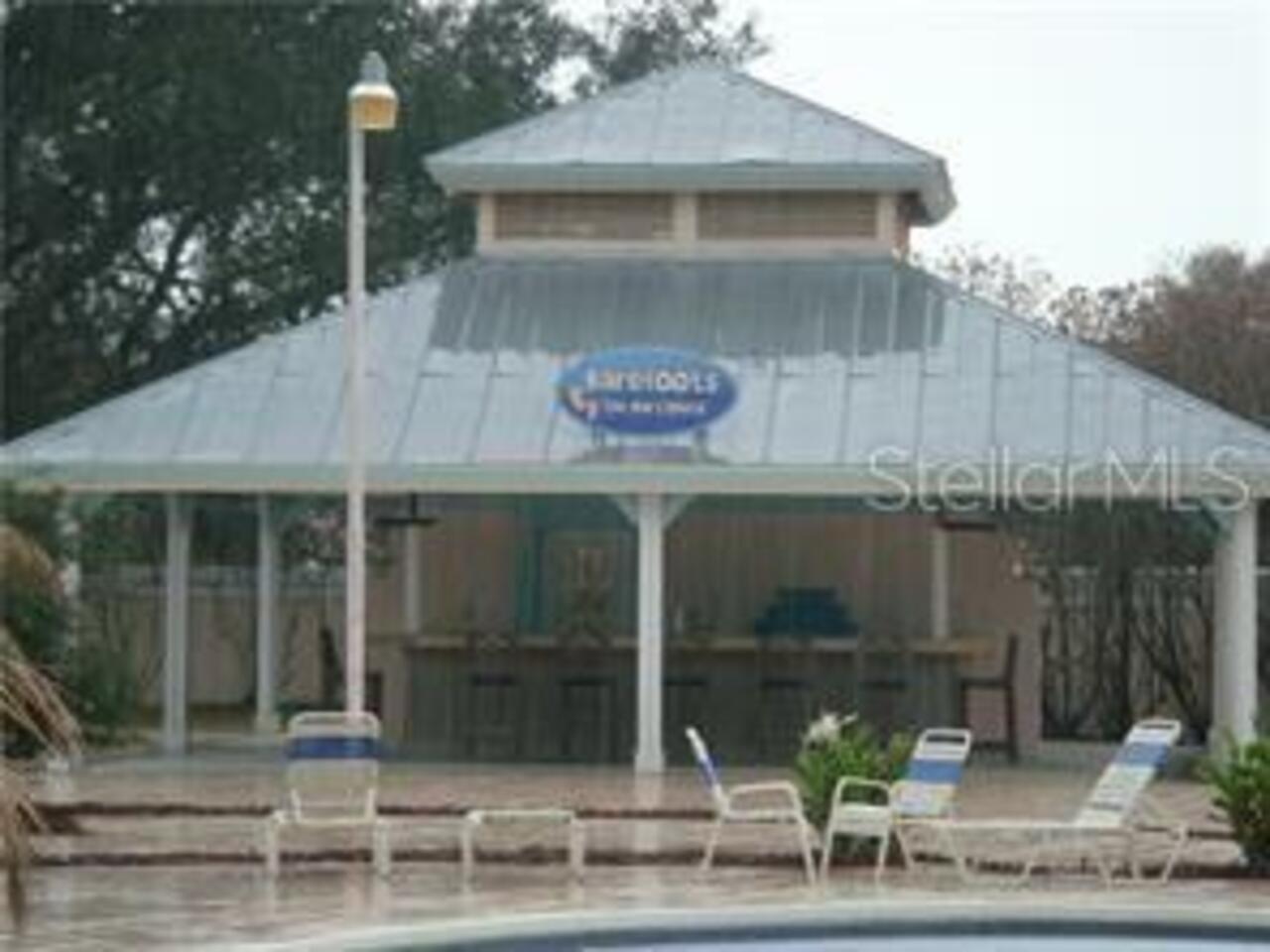 Listing Photo 10