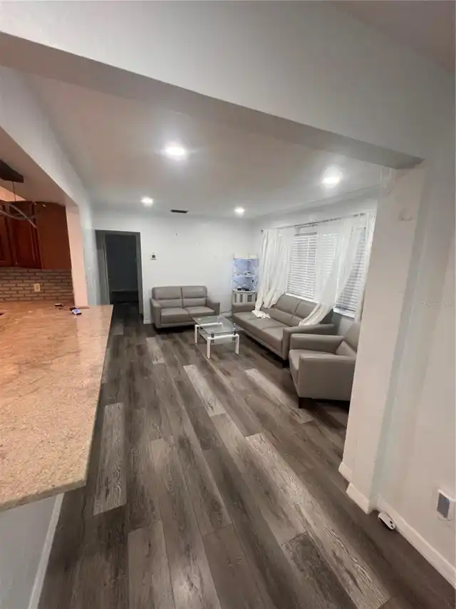 Listing Photo 20