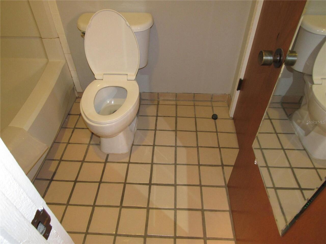 Listing Photo 12