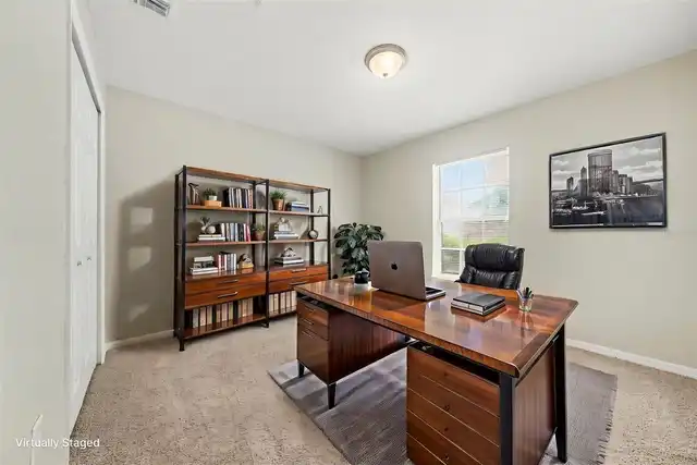 Listing Photo 11