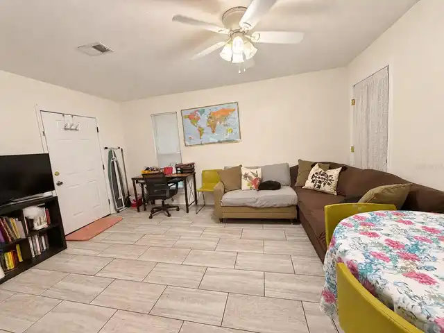 Listing Photo 17