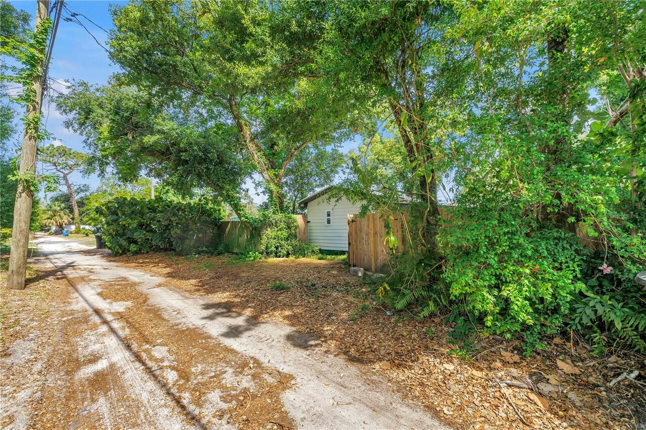 Listing Photo 18