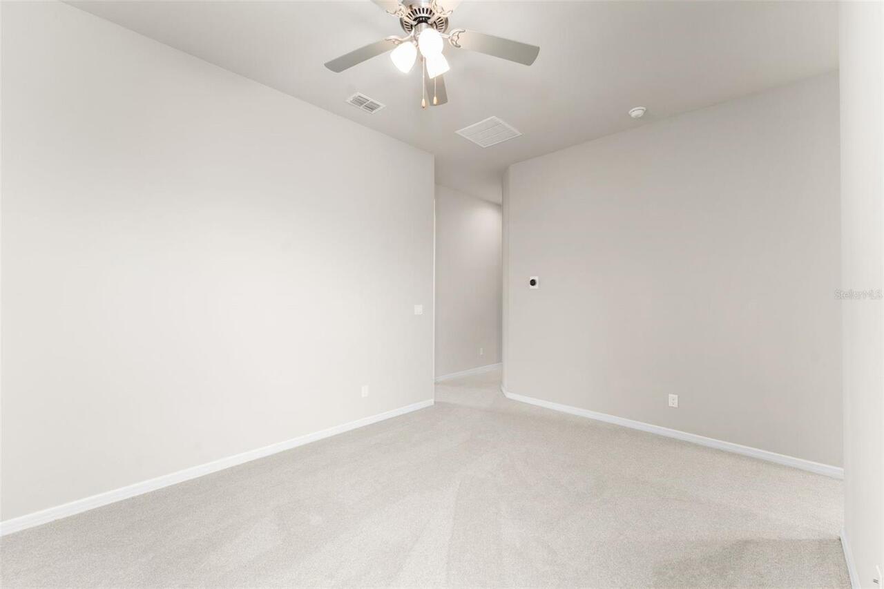 Listing Photo 34