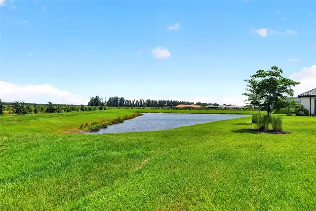 Listing Photo 37