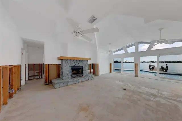 Listing Photo 25