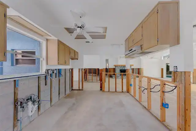 Listing Photo 32