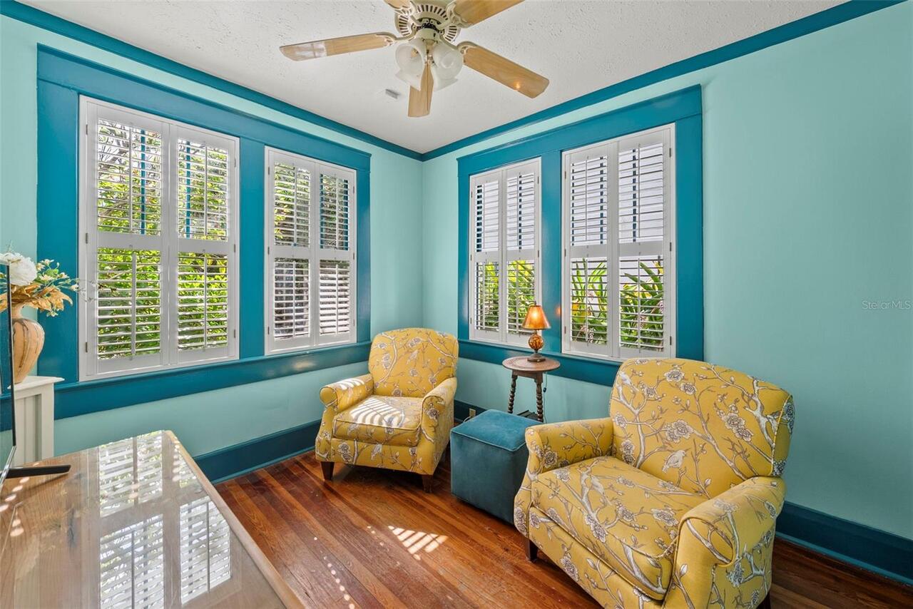 Listing Photo 8