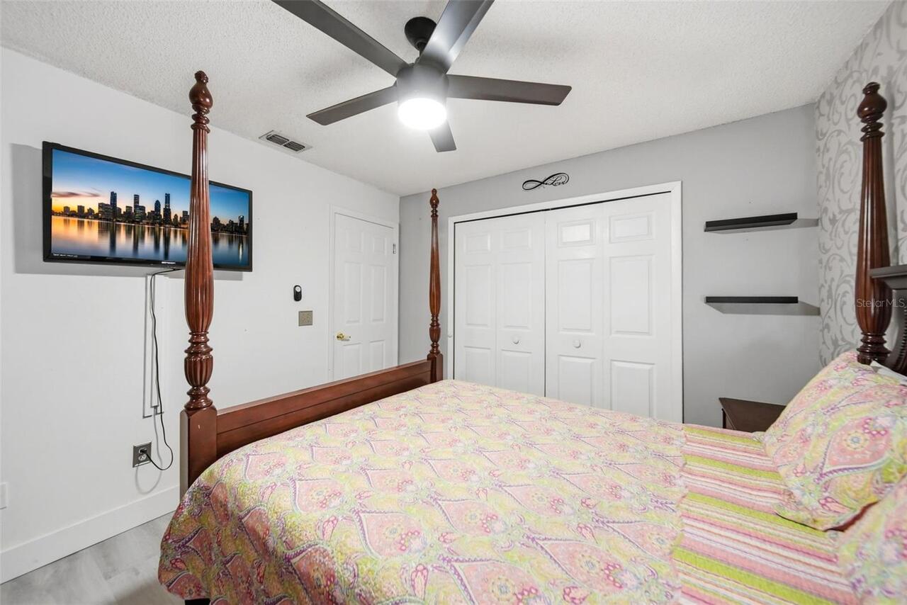 Listing Photo 23