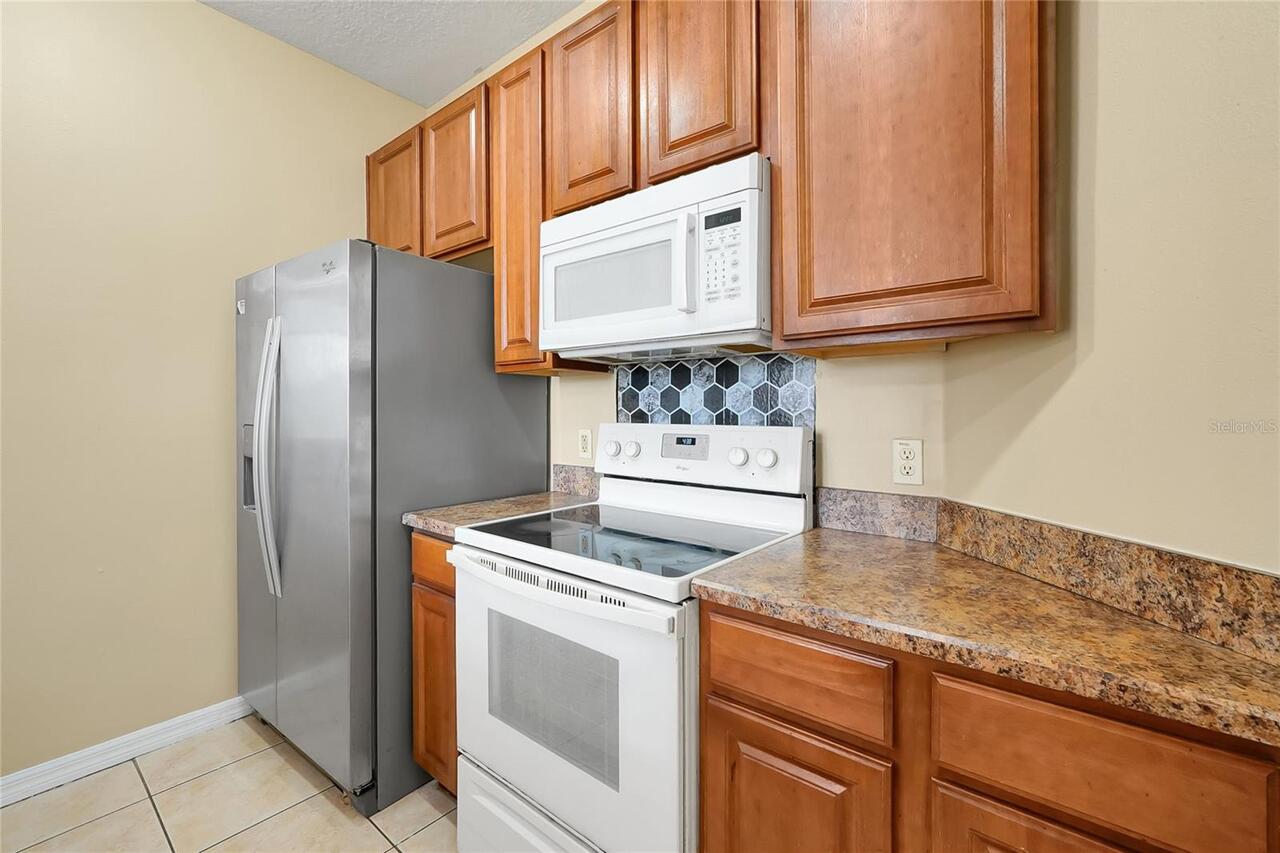 Listing Photo 6