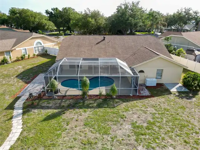 Listing Photo 19