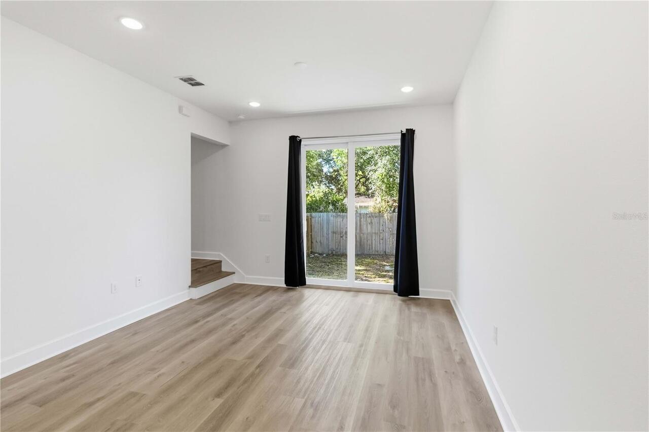 Listing Photo 7